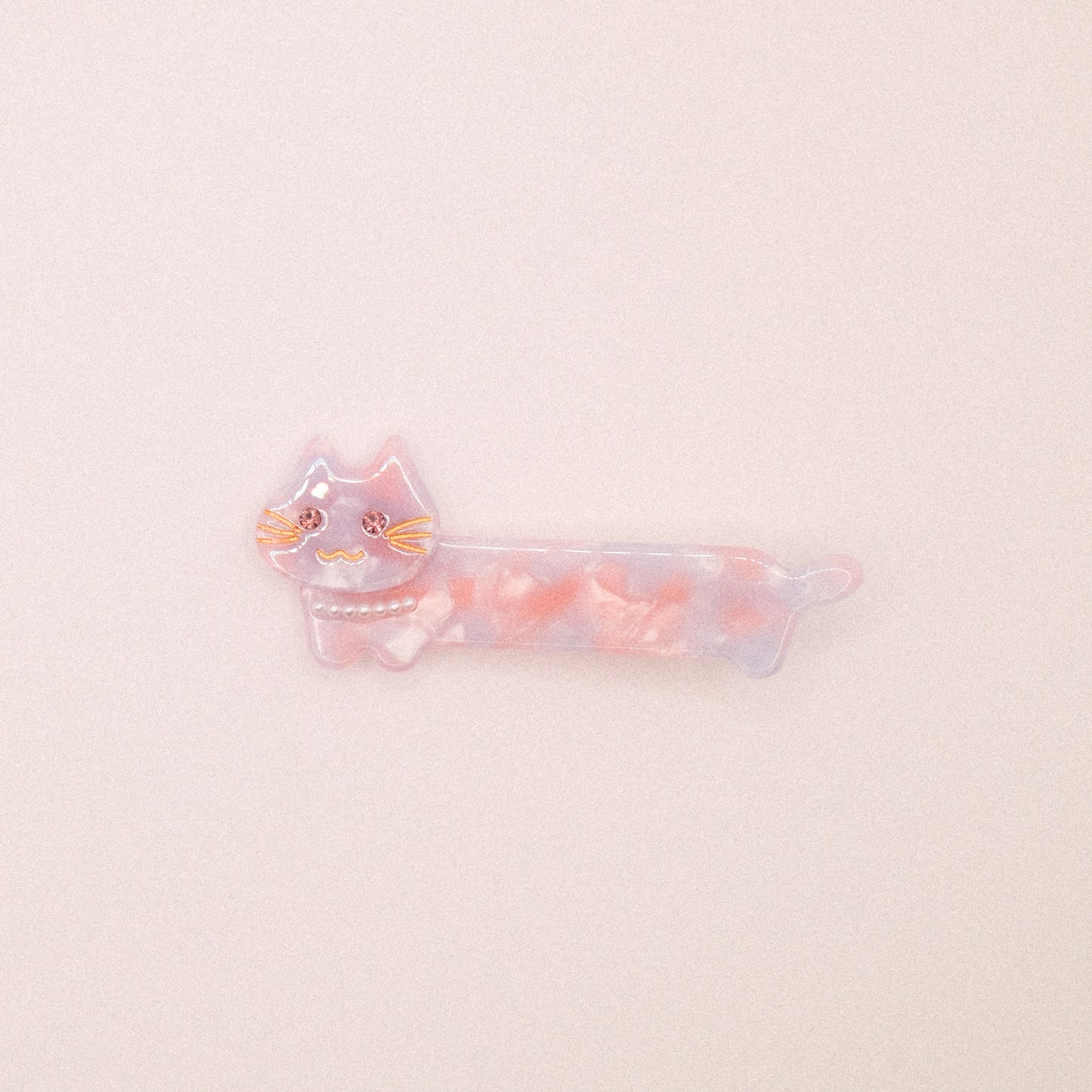 Lavender Milk Cat Hair Clip
