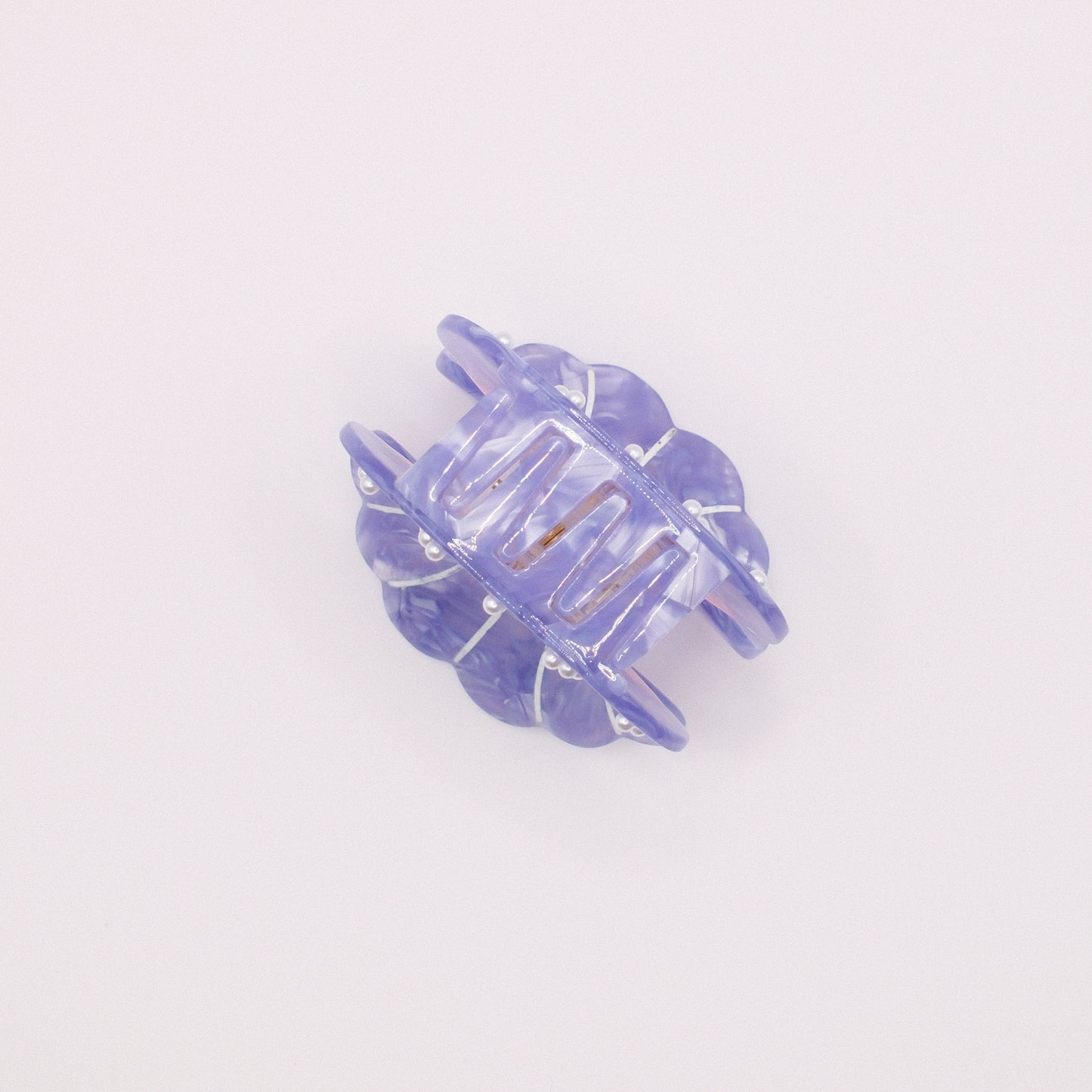 Pearl Shell Hair Claw