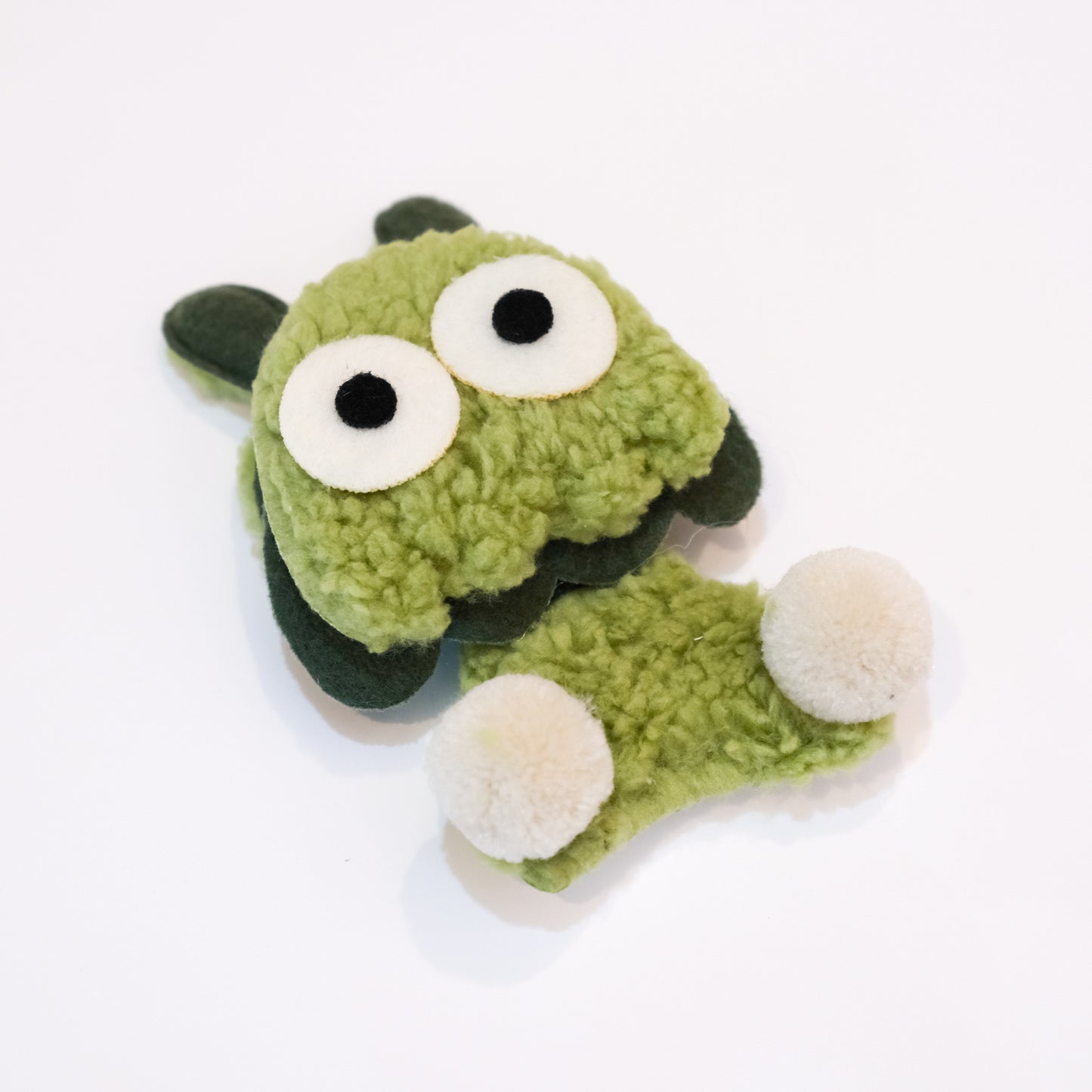 Rabbit Monster Brooch 🐰💚