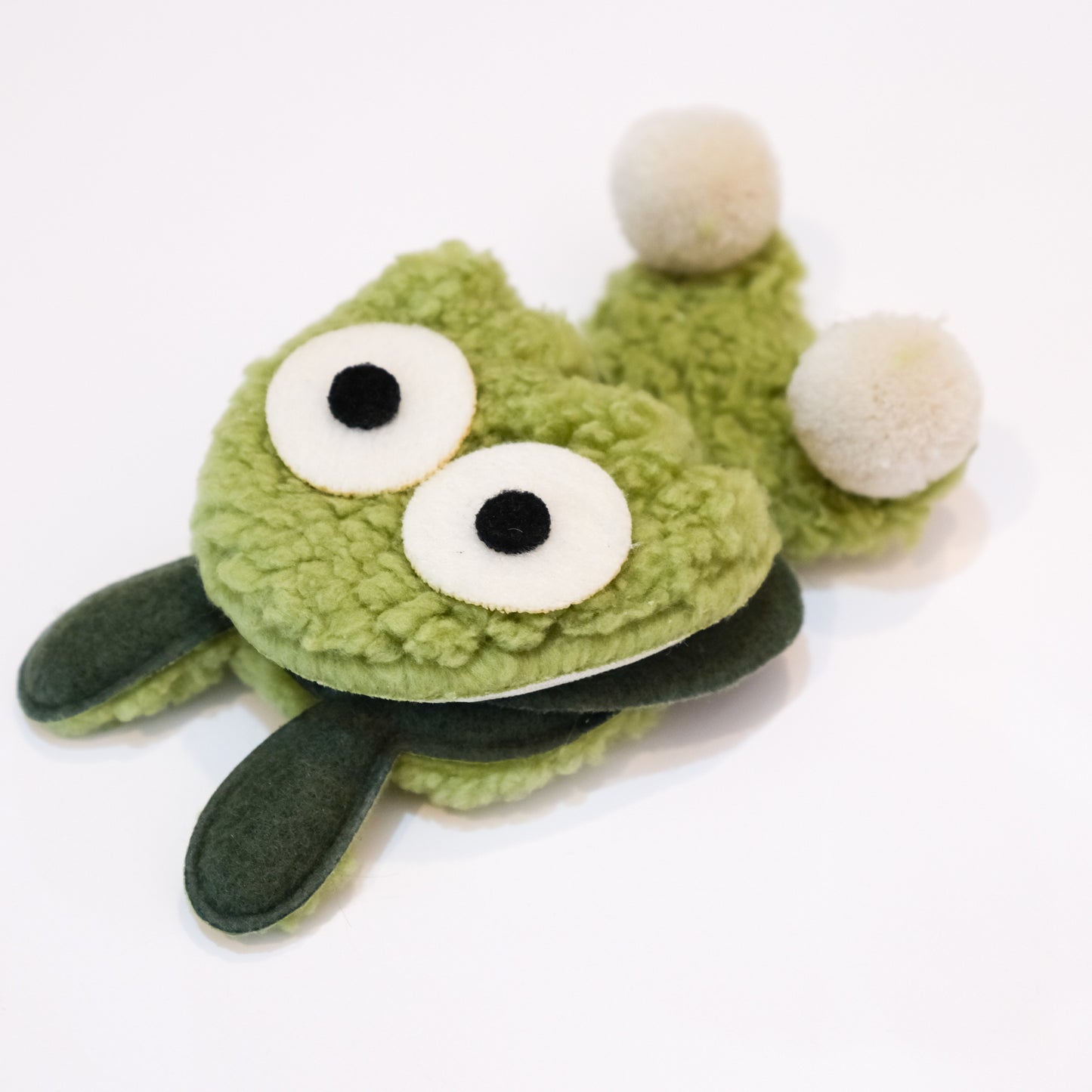 Rabbit Monster Brooch 🐰💚