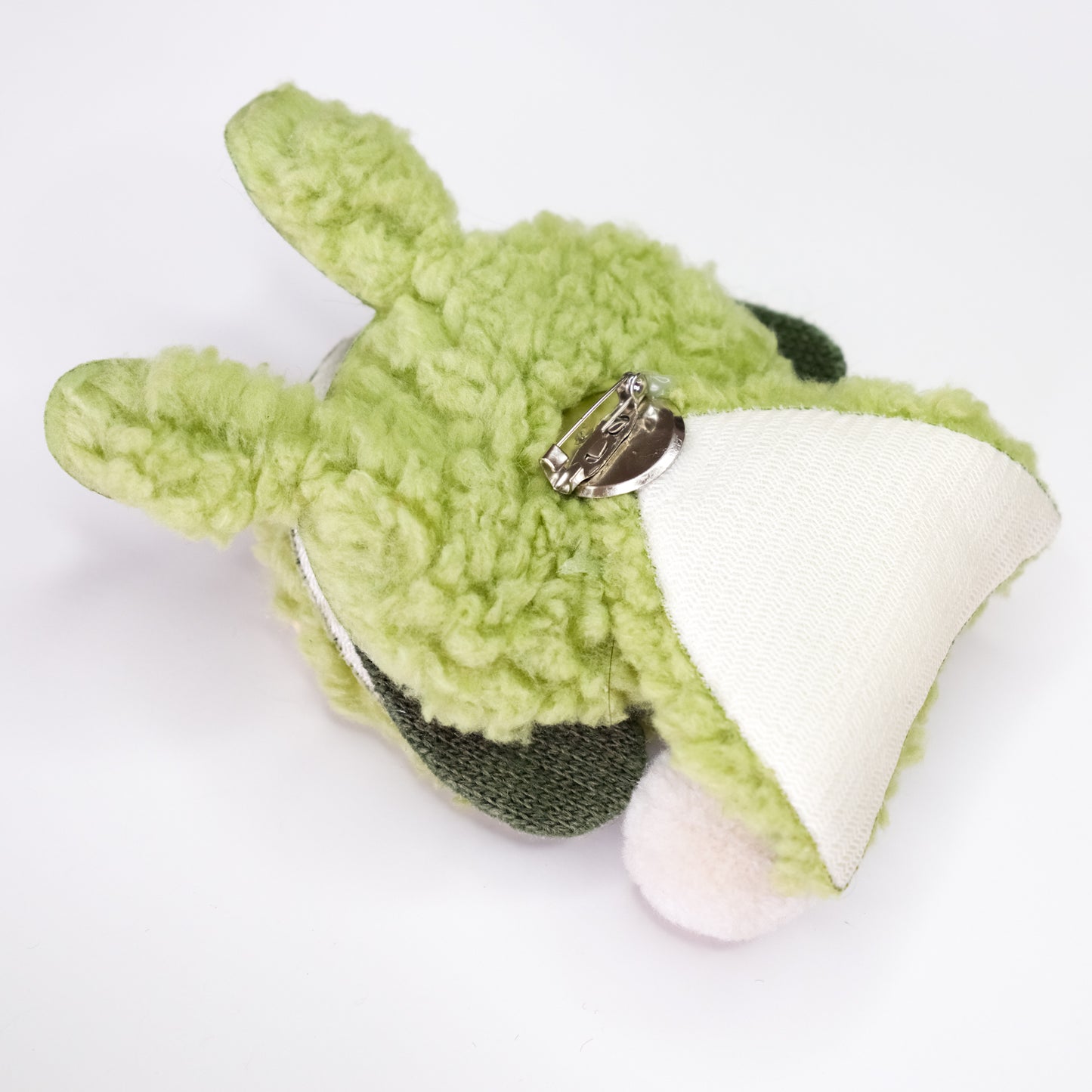 Rabbit Monster Brooch 🐰💚