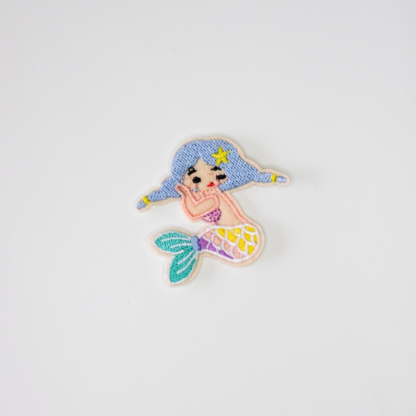 Shy Mermaid 🧜🏻‍♀️