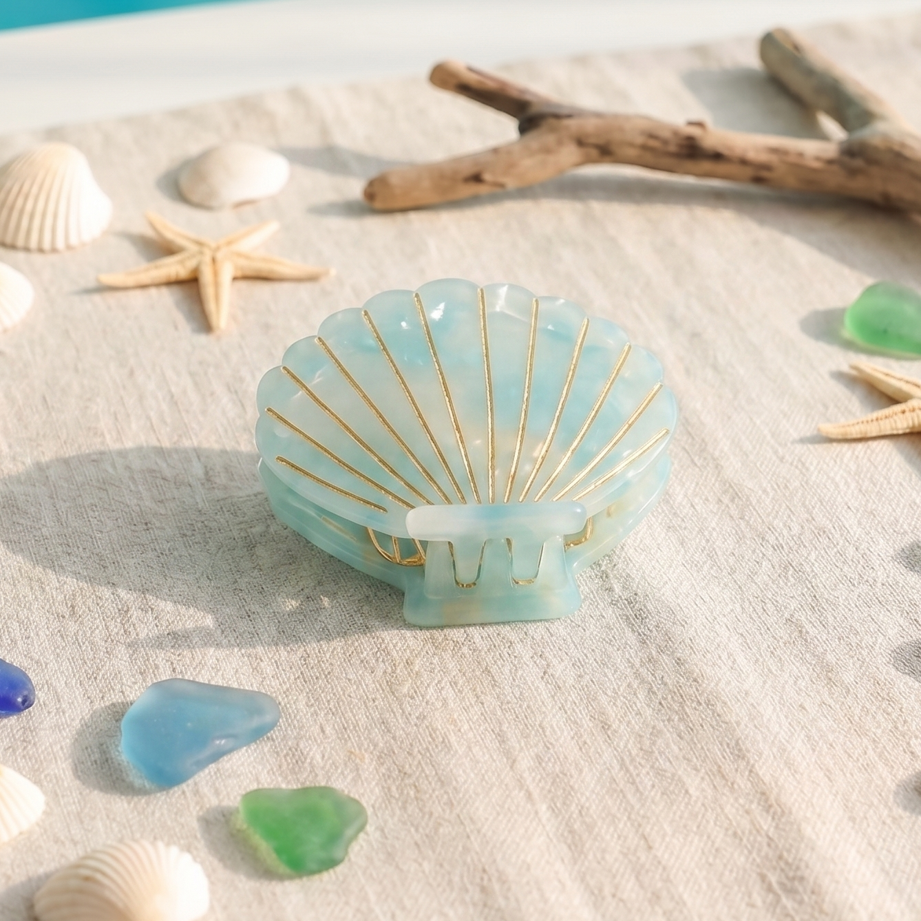 Ocean Green Seashell Hair Claw