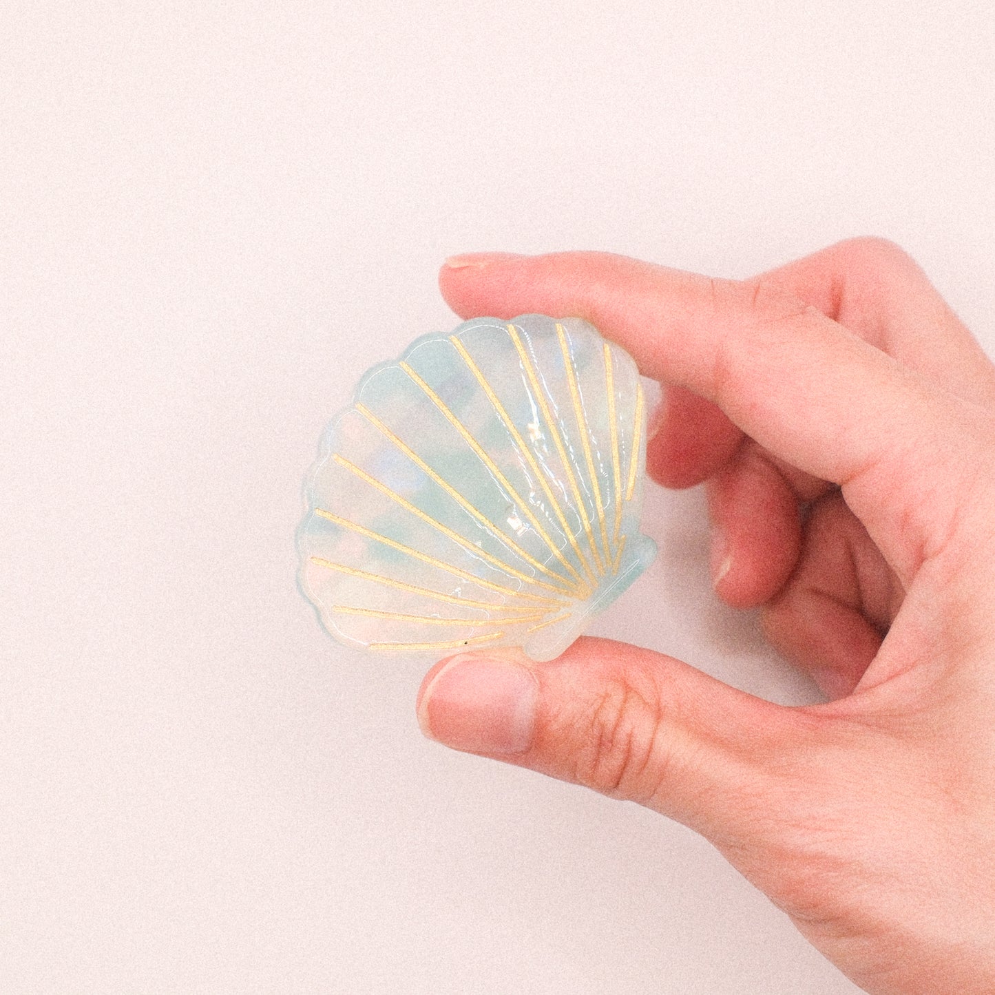 Ocean Green Seashell Hair Claw