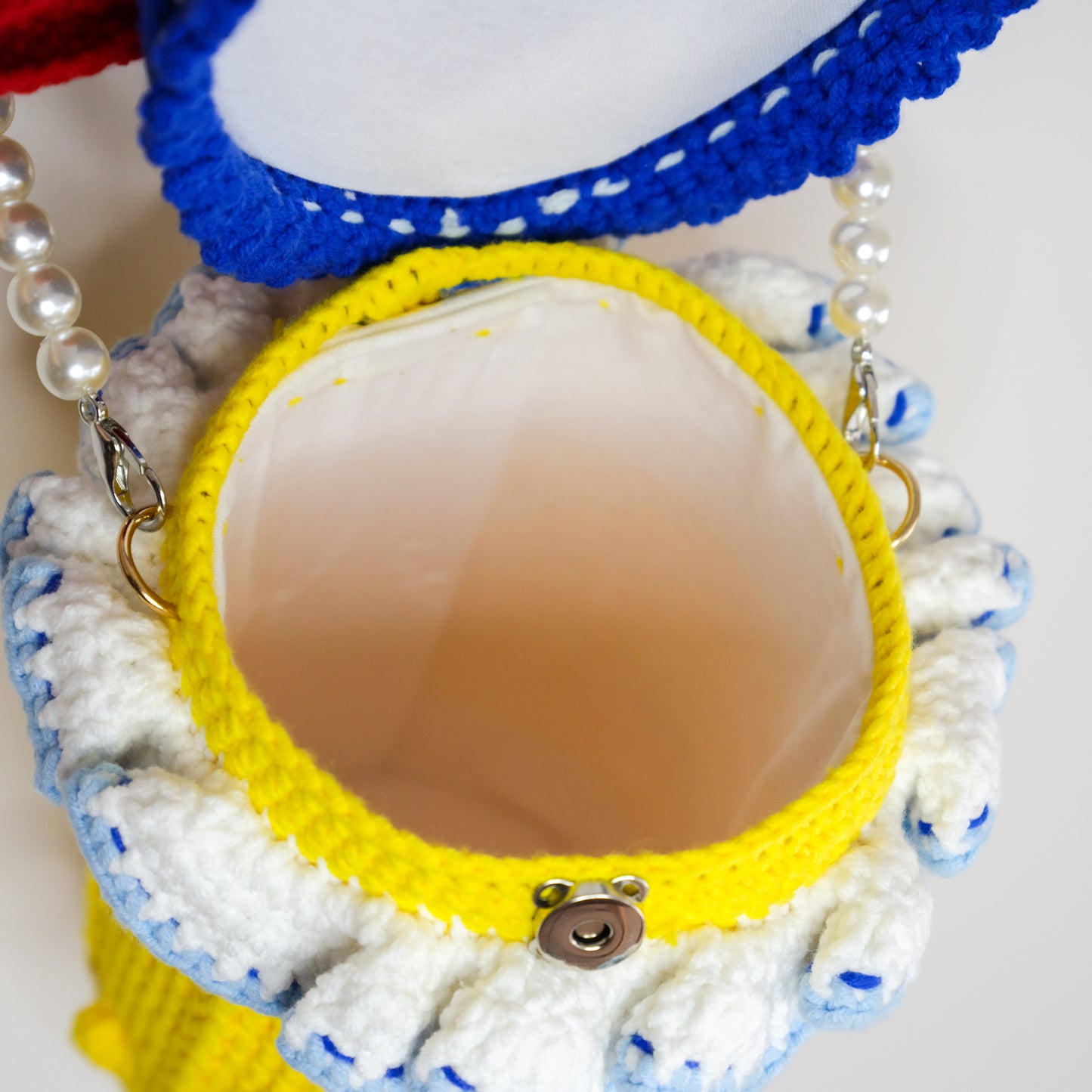 Snow White Crossbody Bag 👸🏻🎀