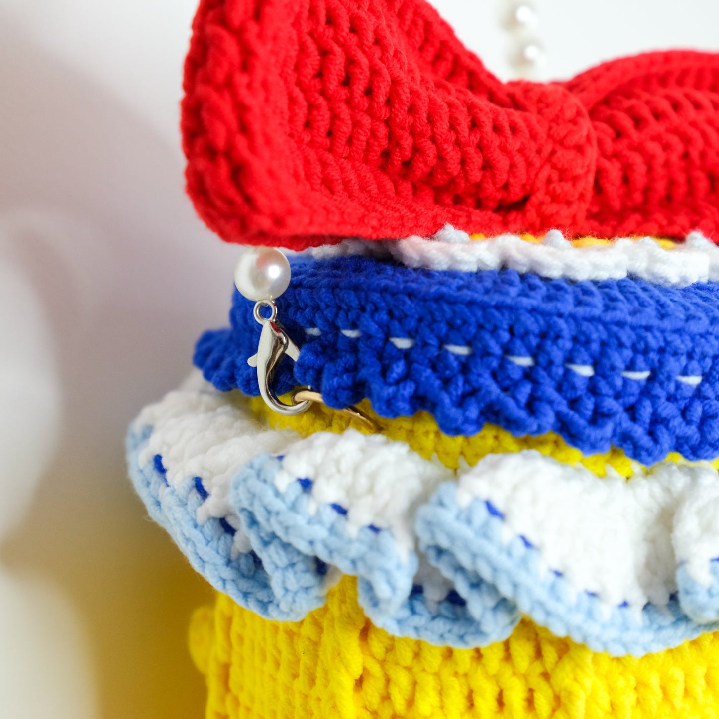 Snow White Crossbody Bag 👸🏻🎀